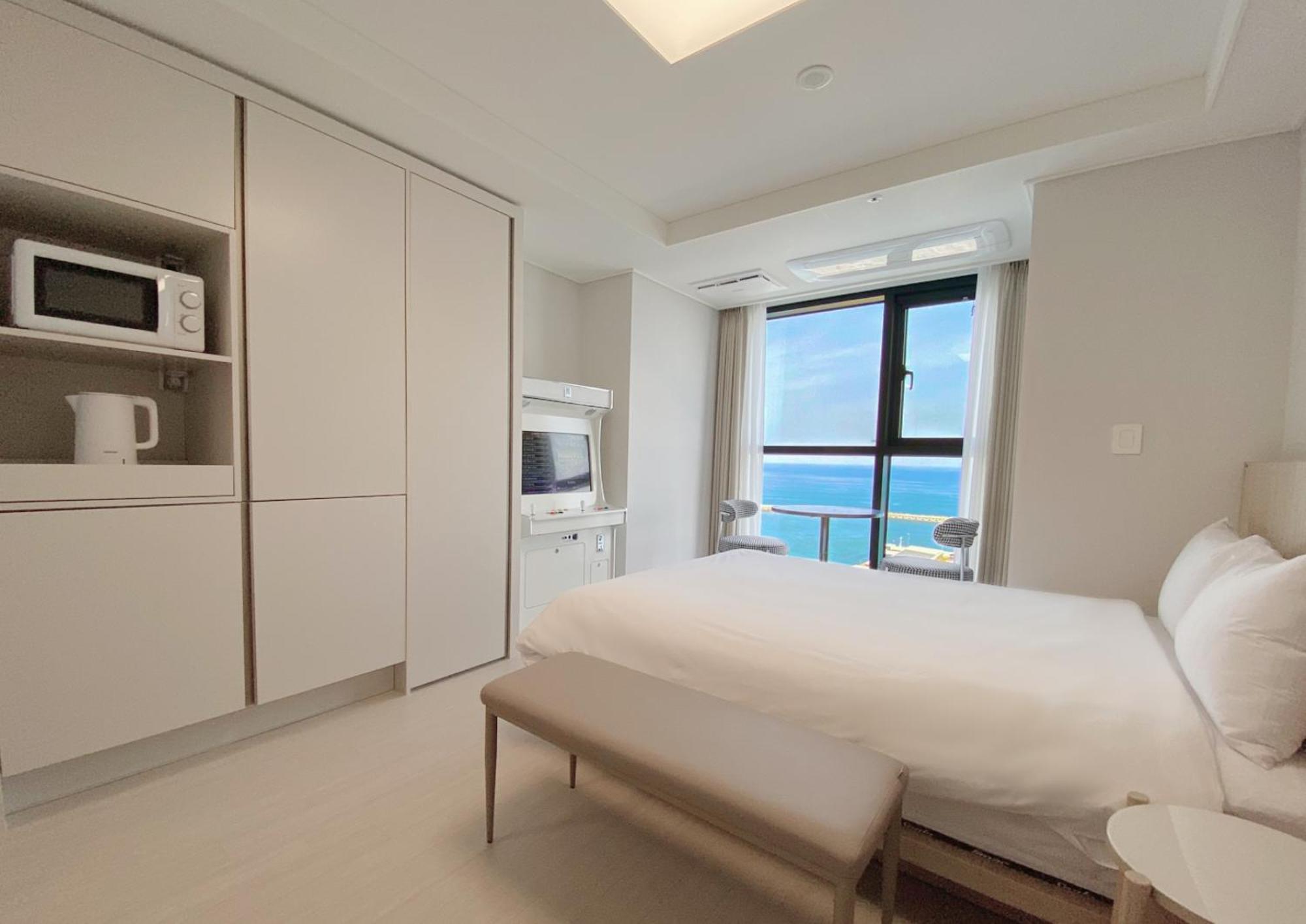 Aparthotel Uh Flat The Sokcho Esterno foto