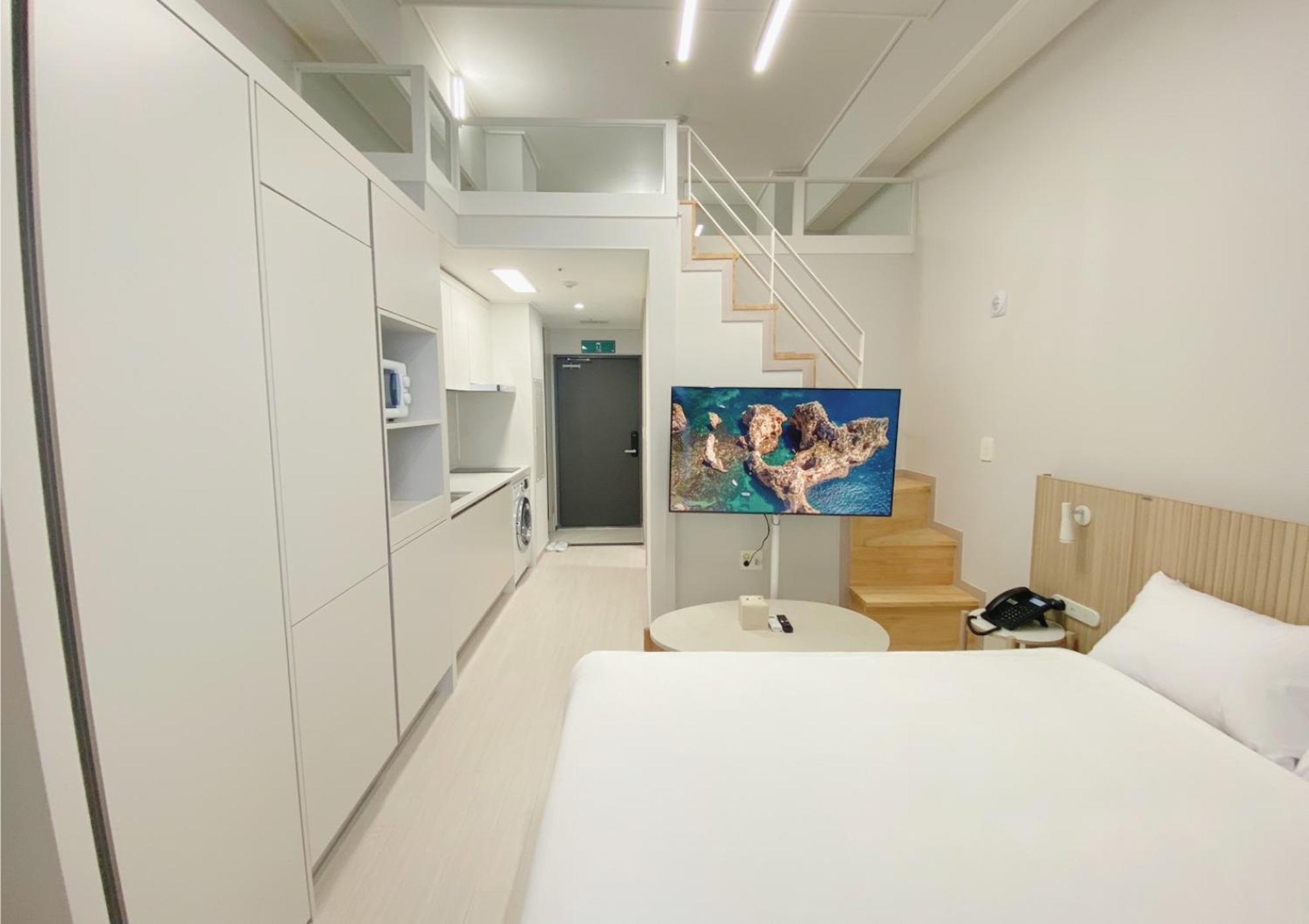 Aparthotel Uh Flat The Sokcho Esterno foto