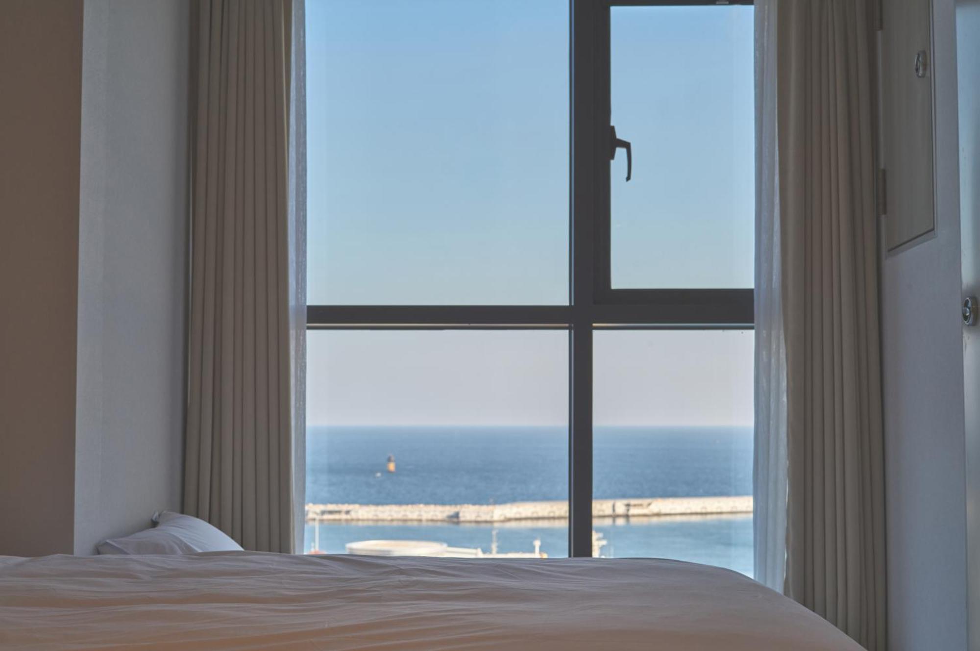 Aparthotel Uh Flat The Sokcho Esterno foto